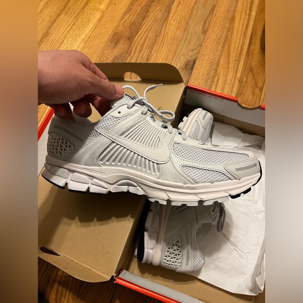 Nike Zoom Vomero 5